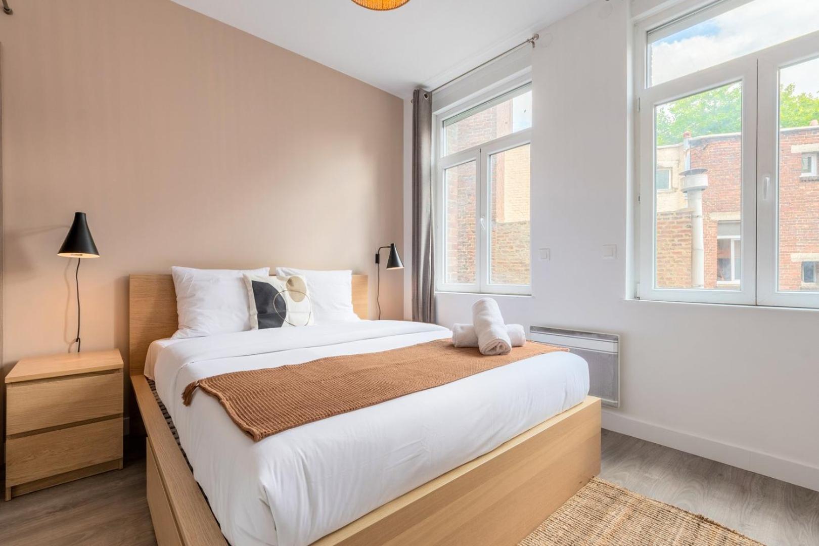 Superbe Appart. 2 Chambres En Plein Centre ! Лил Екстериор снимка